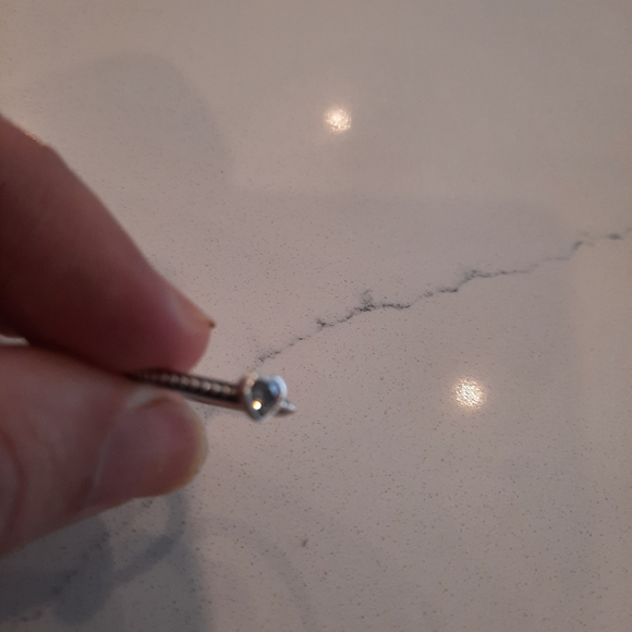 Size 5 ring silver - Picture 2 of 4